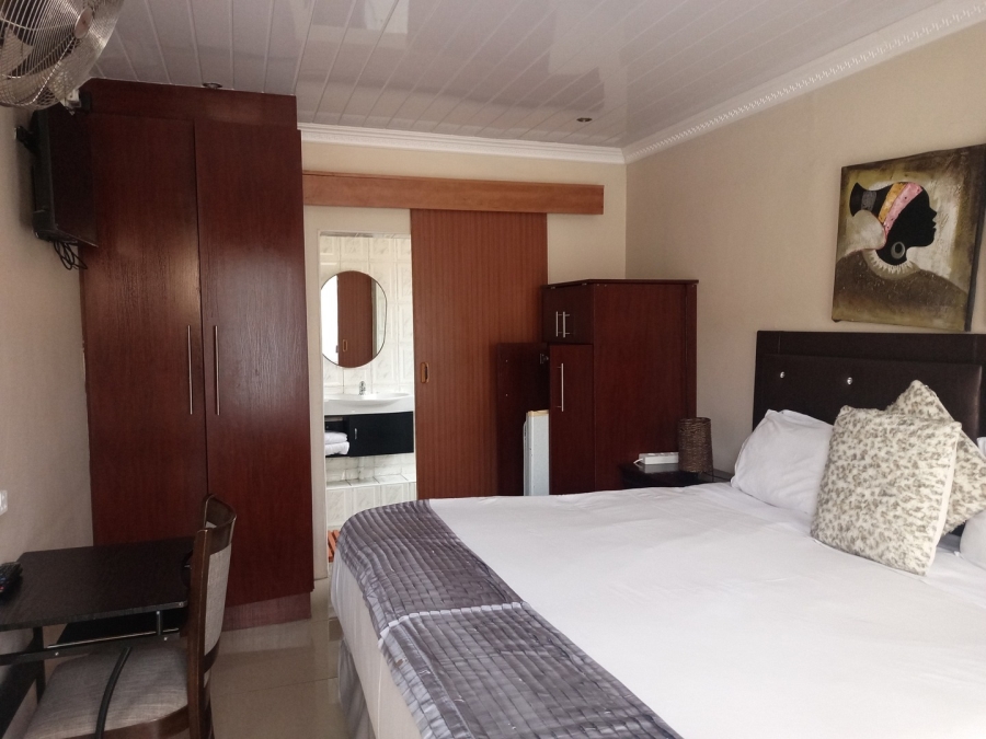 14 Bedroom Property for Sale in Haven Hills Eastern Cape